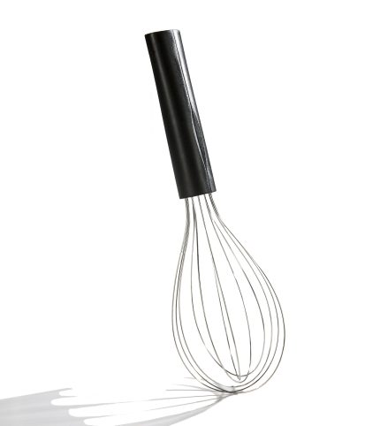 Magnetic Balloon Whisk ?C Pulls Apart for Easy Cleaning and Securely Snaps Back Together